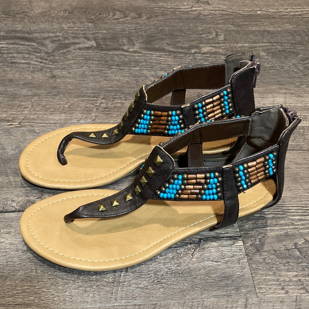 g21  T-strap thong ankle-strap beaded brown sandals boho festival beach Sz 7